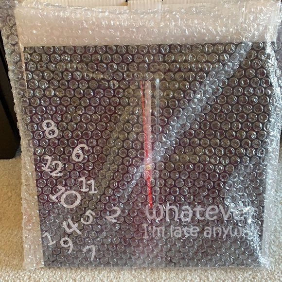 Clock - Picture 4 of 4